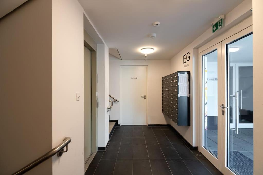Neu Und Hell In Zentraler Ruhelage Mit Parkplatz Apartment Виена Екстериор снимка