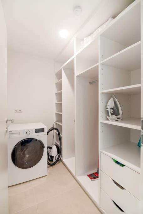 Neu Und Hell In Zentraler Ruhelage Mit Parkplatz Apartment Виена Екстериор снимка